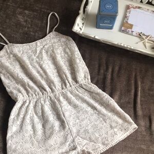 *HOST PICK* Spaghetti Strap Cream Lace Romper